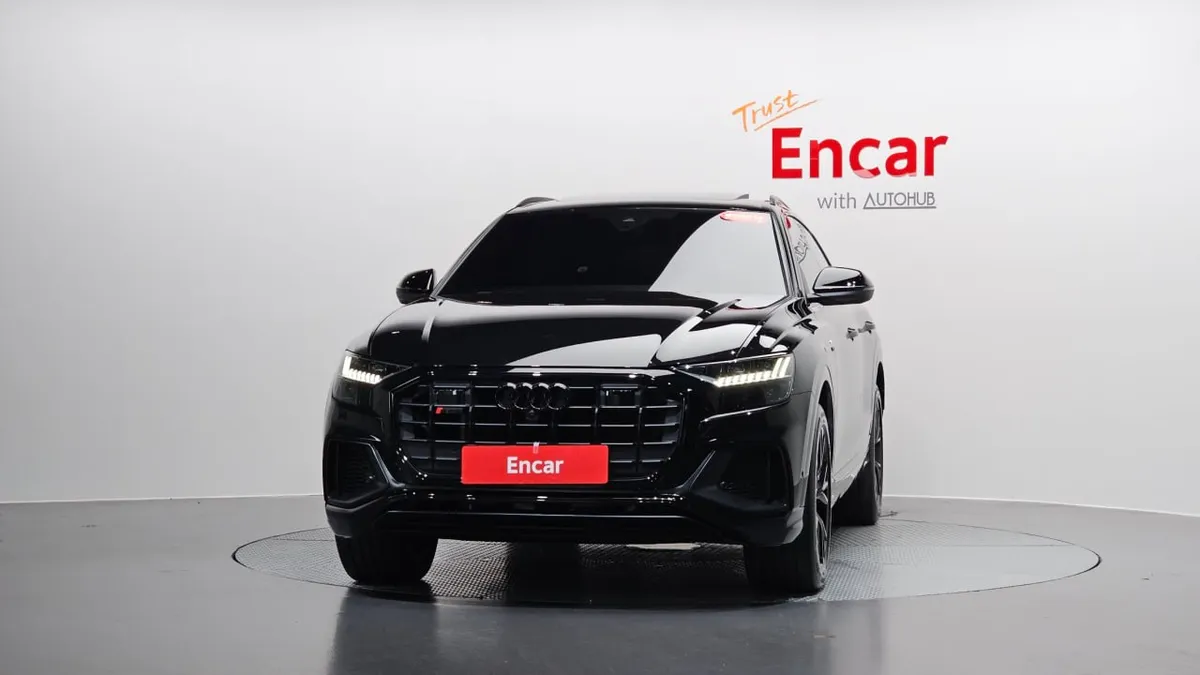 AUDI Q8 PREMIUM 2022