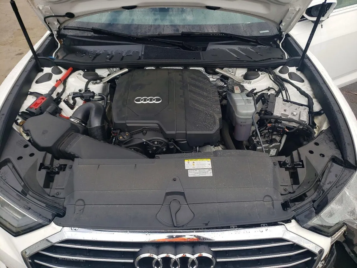 AUDI A6 2022
