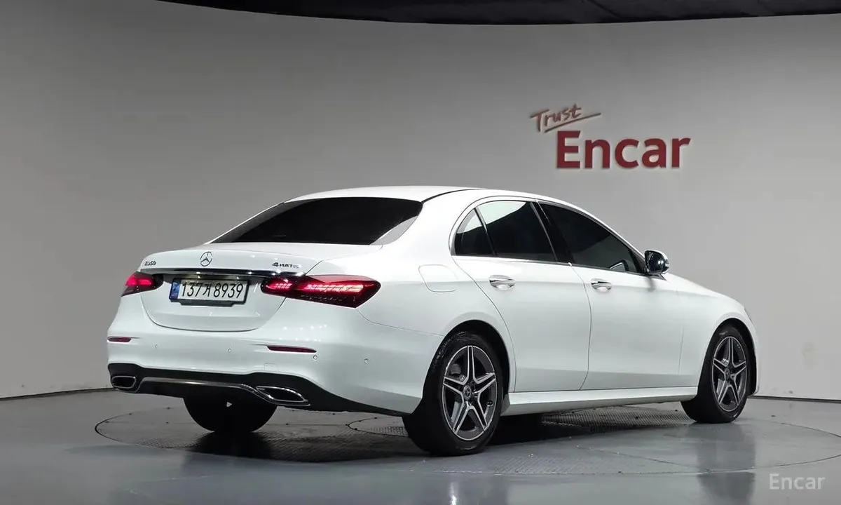 MERCEDES-BENZ E-CLASS 2023