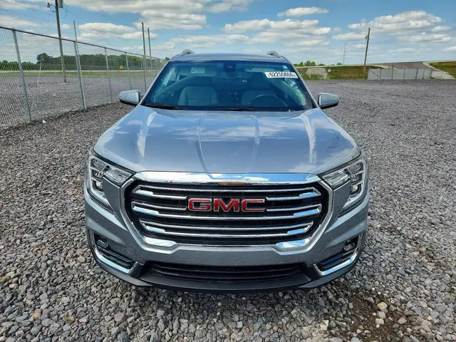 GMC TERRAIN SLT 2023