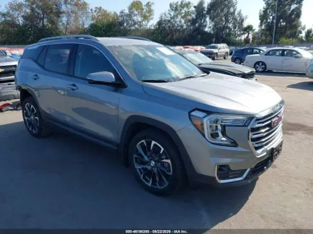 GMC TERRAIN SLT 2023