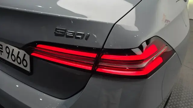 BMW 520I M SPORT 2025