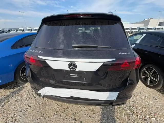MERCEDES-BENZ GLE 450D 2026