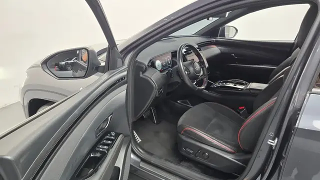 HYUNDAI TUCSON 2023