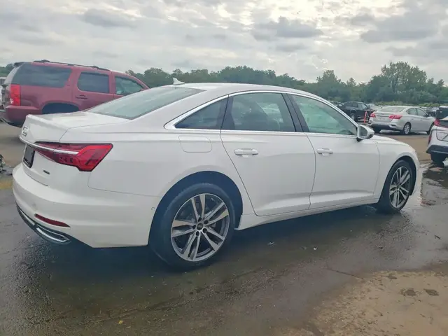 AUDI A6 2022