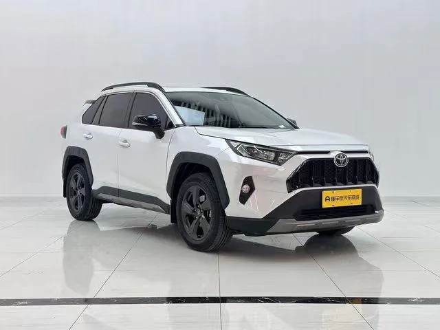 TOYOTA RAV 2022