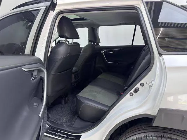 TOYOTA RAV 2022