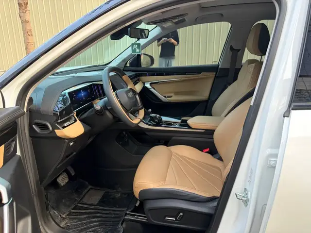 GEELY BOYUE L 2023