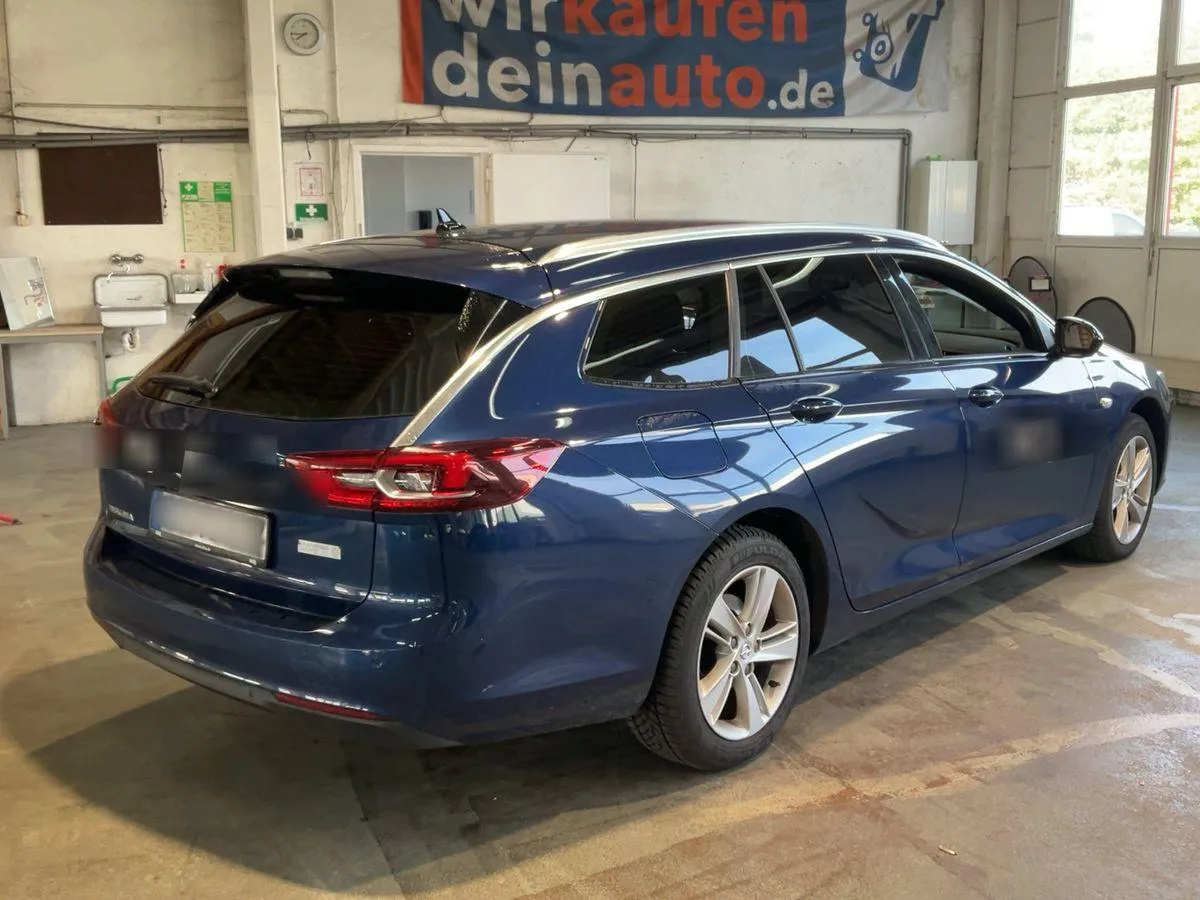 OPEL INSIGNIA 2023