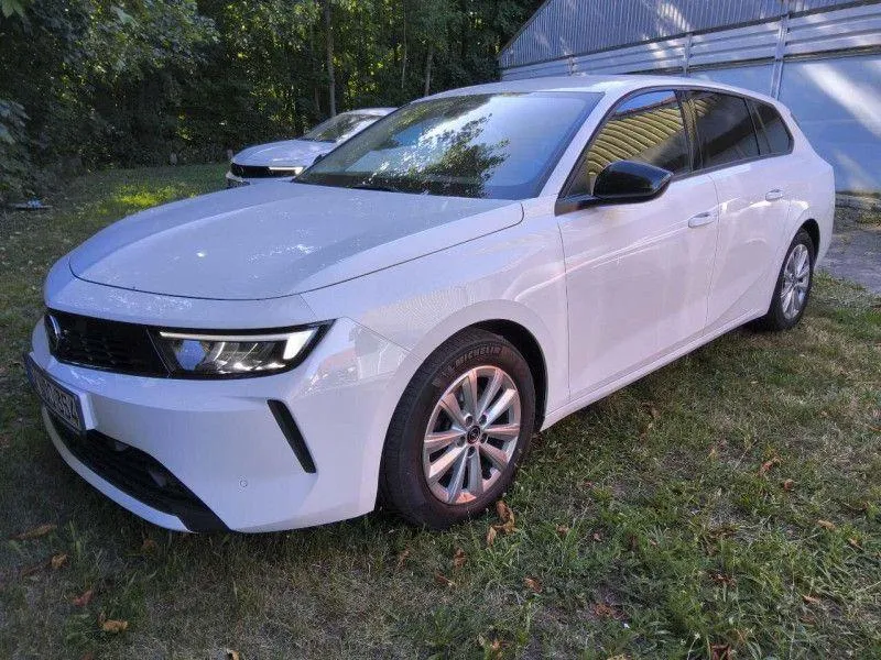 OPEL ASTRA 2023