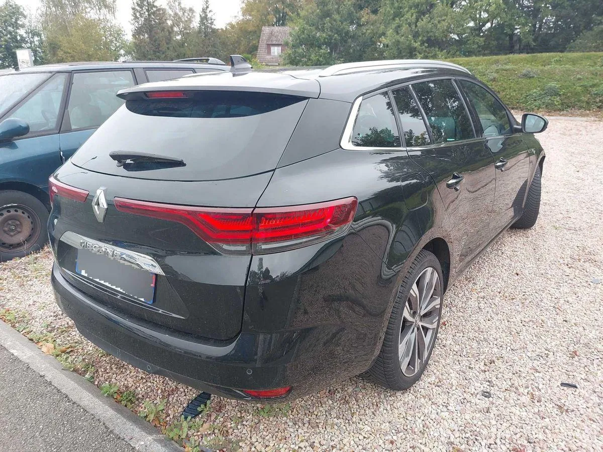 RENAULT MEGANE 2022
