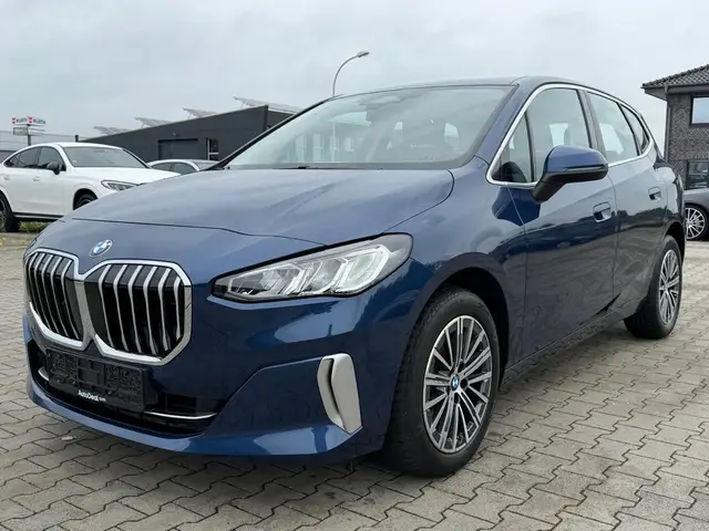 BMW 2 SERIES LUXURY 2023