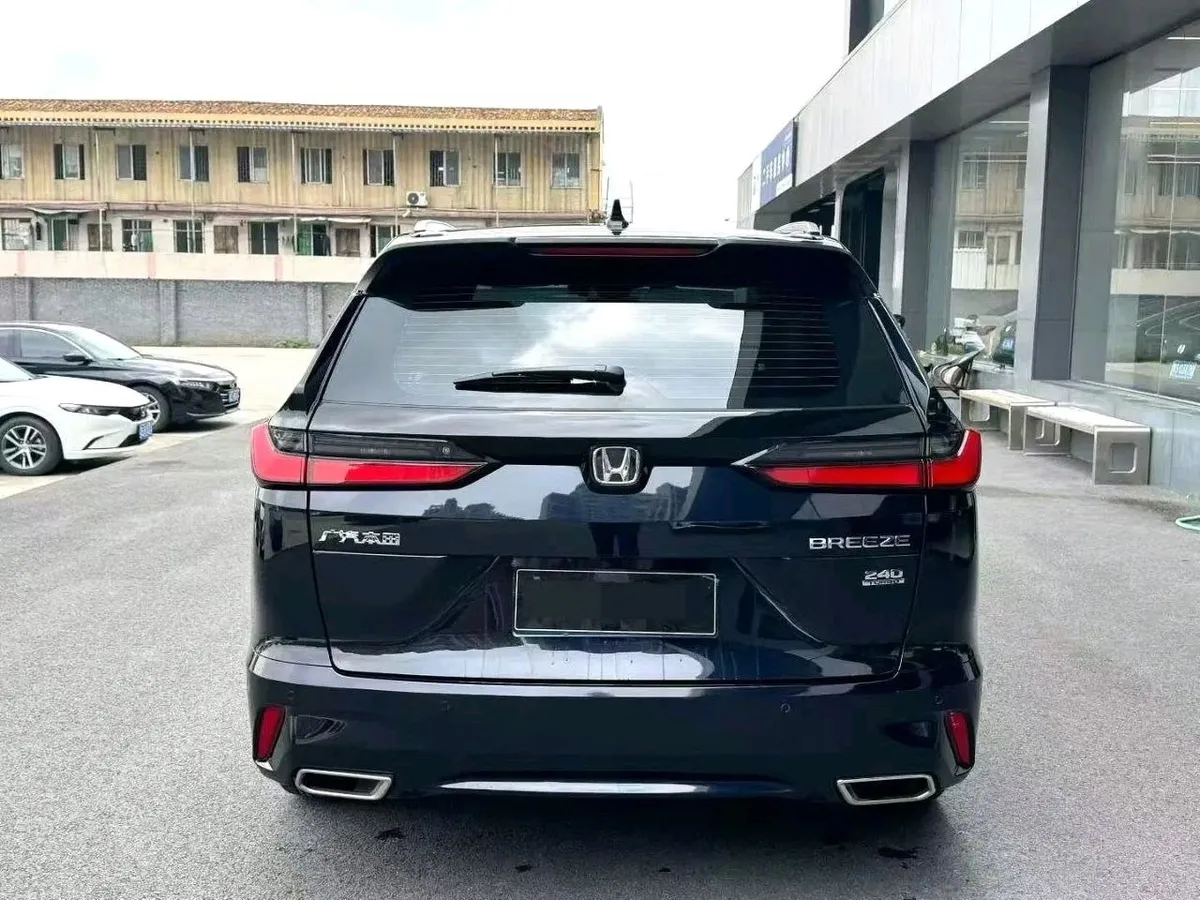 HONDA BREEZE 2023