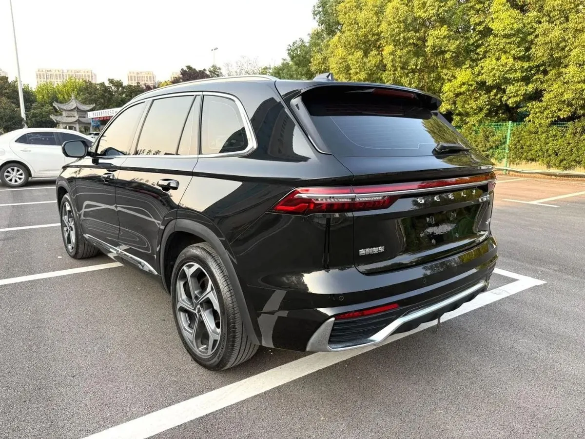GEELY MONJARO PREMIUM 2022