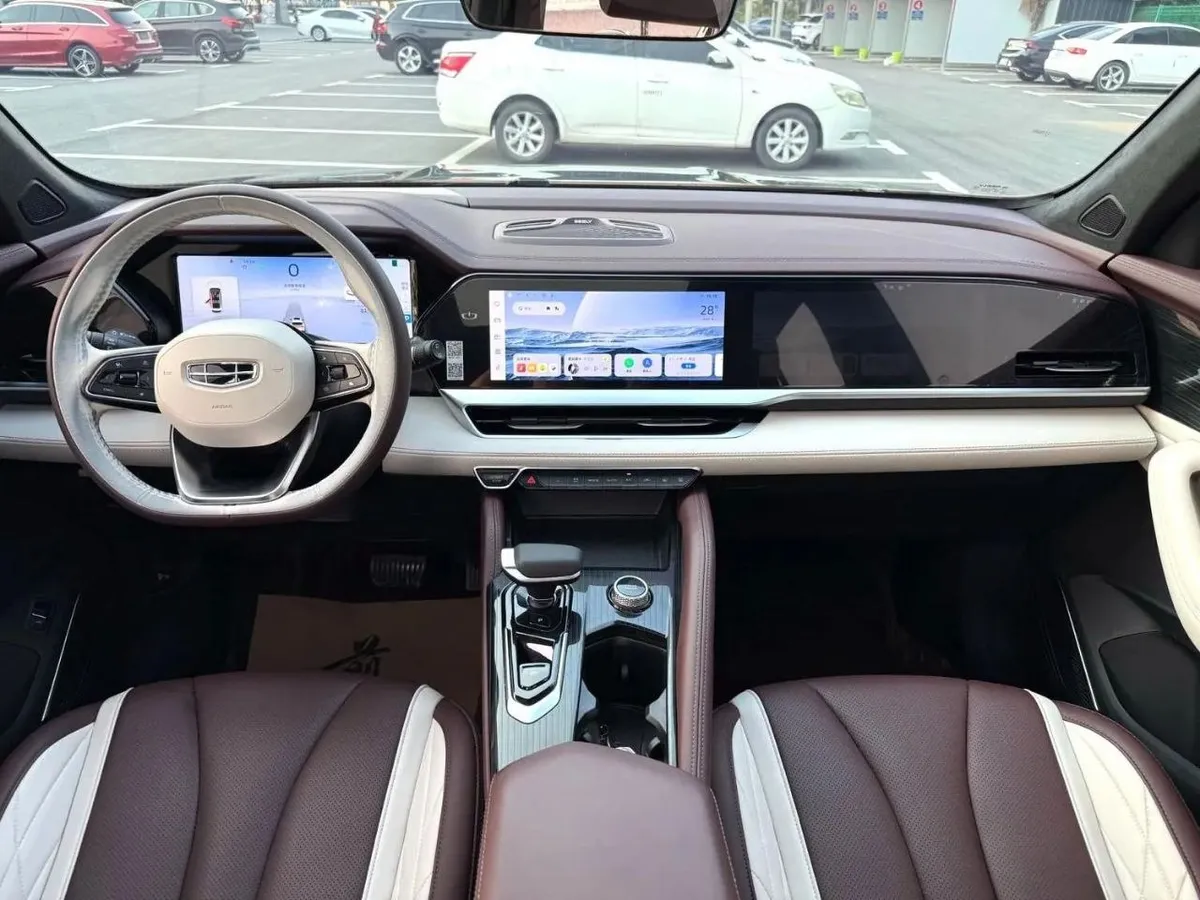 GEELY MONJARO PREMIUM 2022