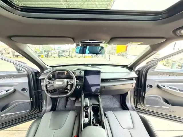 GEELY BOYUE COOL 2023