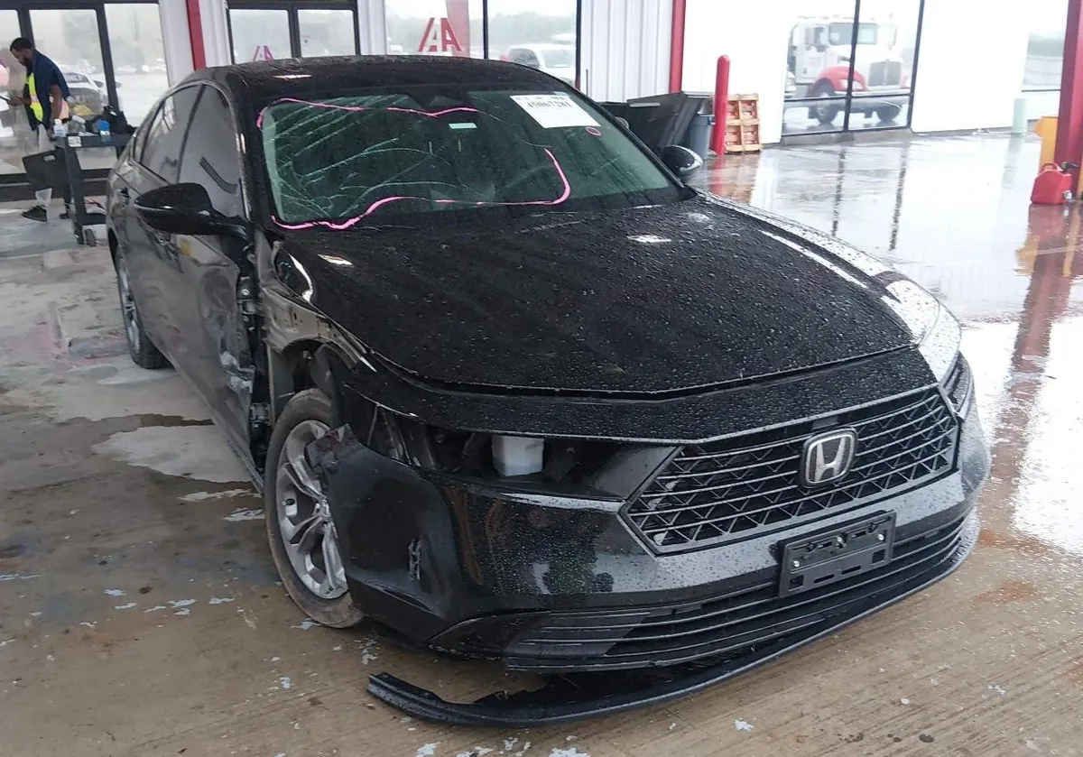 HONDA ACCORD EX 2024