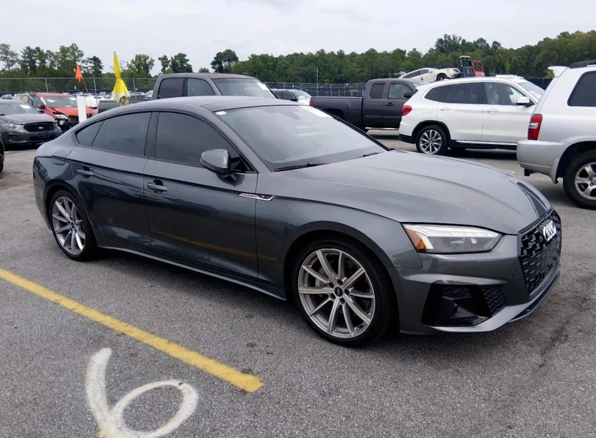 AUDI A5 PREMIUM 2024