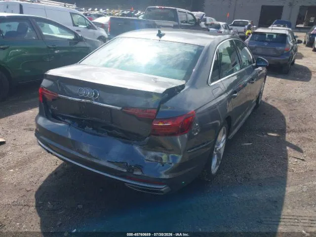 AUDI A4 PREMIUM 2023