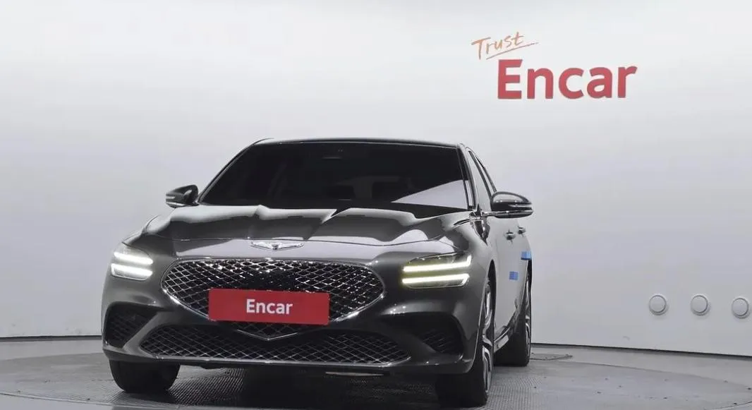 GENESIS G70 КОЖАНЫЙ САЛОН С ПОДОГРЕВАМИ И ВЕНТИЛЯЦИЕЙ ЦИФРОВАЯ 3D-ПРИБОРНАЯ ПАНЕЛЬ ПРОЕКЦИОННЫЙ ДИСПЛЕЙ (HUD) МУ 2023