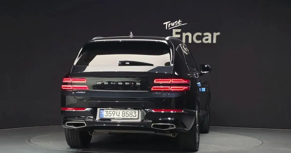GENESIS GV80 КОЖАНЫЙ САЛОН С ПОДОГРЕВОМ ВЕНТИЛЯЦИЕЙ И ЭЛЕКТРОРЕГУЛИРОВКАМИ ПАНОРАМНАЯ КРЫША ЦИФРОВАЯ 3D-ПРИБОРНАЯ 2022