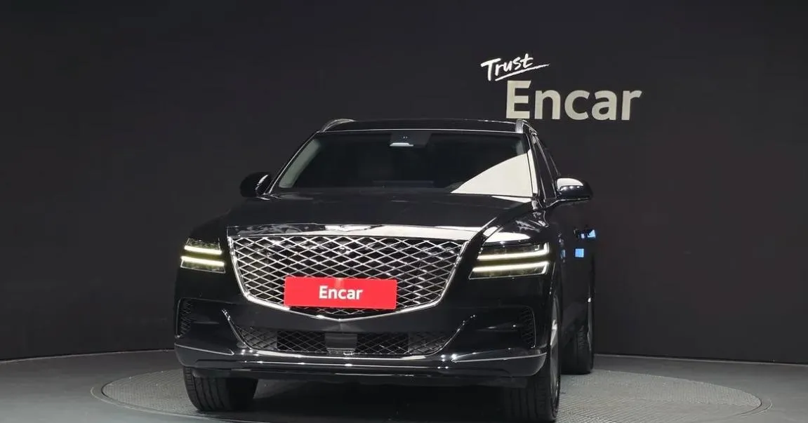 GENESIS GV80 КОЖАНЫЙ САЛОН С ПОДОГРЕВОМ ВЕНТИЛЯЦИЕЙ И ЭЛЕКТРОРЕГУЛИРОВКАМИ ПАНОРАМНАЯ КРЫША ЦИФРОВАЯ 3D-ПРИБОРНАЯ 2022
