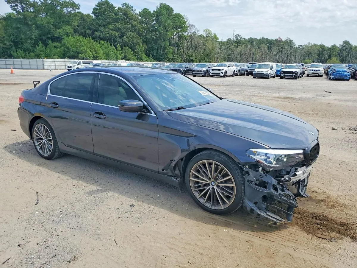 BMW 530 XI 2018