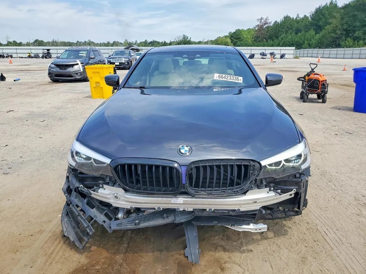 BMW 530 XI 2018