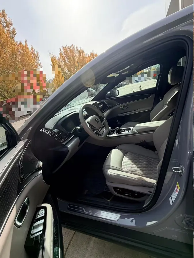 BYD HAN DM-I 2025