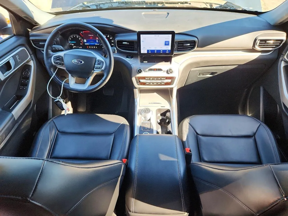 FORD EXPLORER 2022
