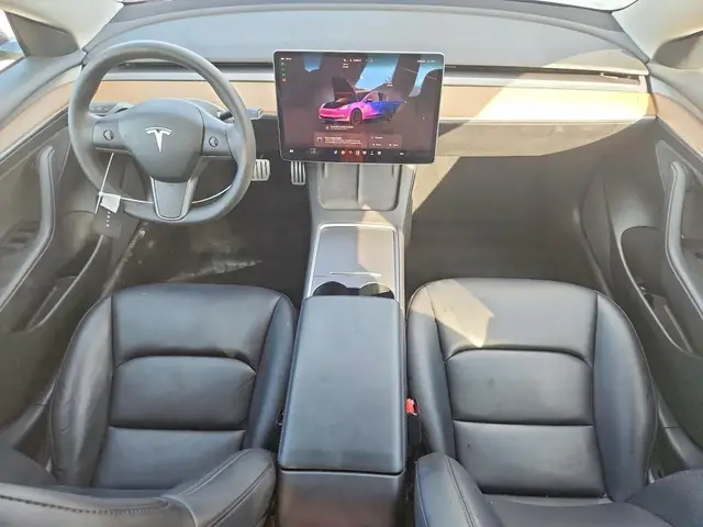 TESLA MODEL 3 02/2022 2022