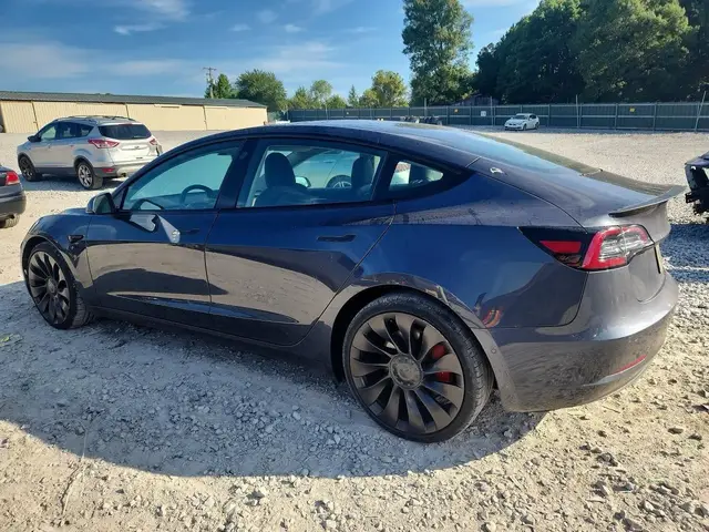 TESLA MODEL 3 02/2022 2022