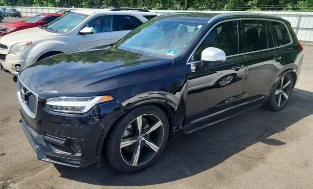 VOLVO XC90 T6 2017