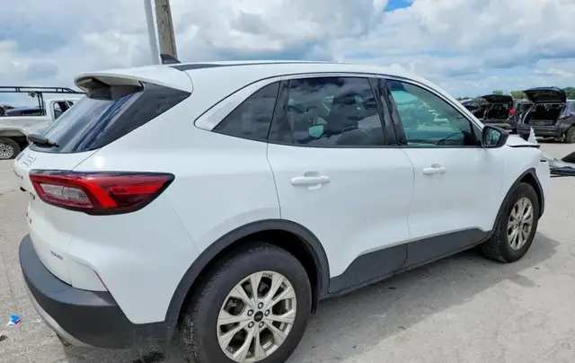 FORD ESCAPE ACTIVE 2023