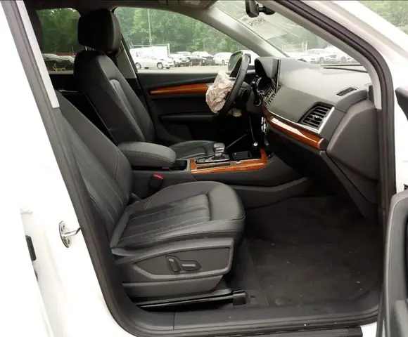 AUDI Q5 PREMIUM 2023