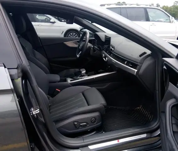 AUDI A5 PREMIUM 2024