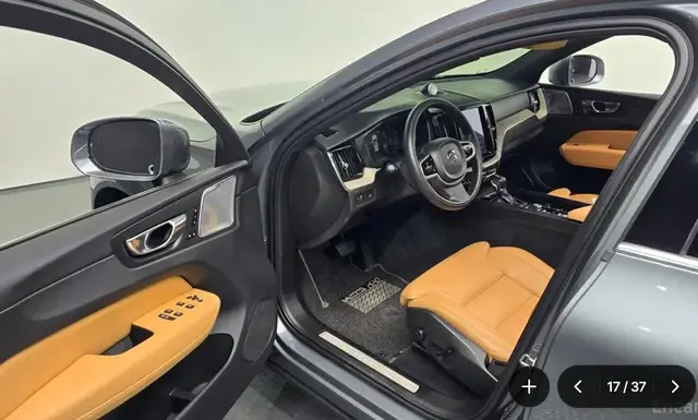 VOLVO XC60 2019