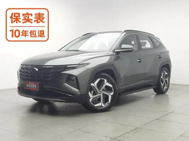 HYUNDAI TUCSON PREMIUM 2023