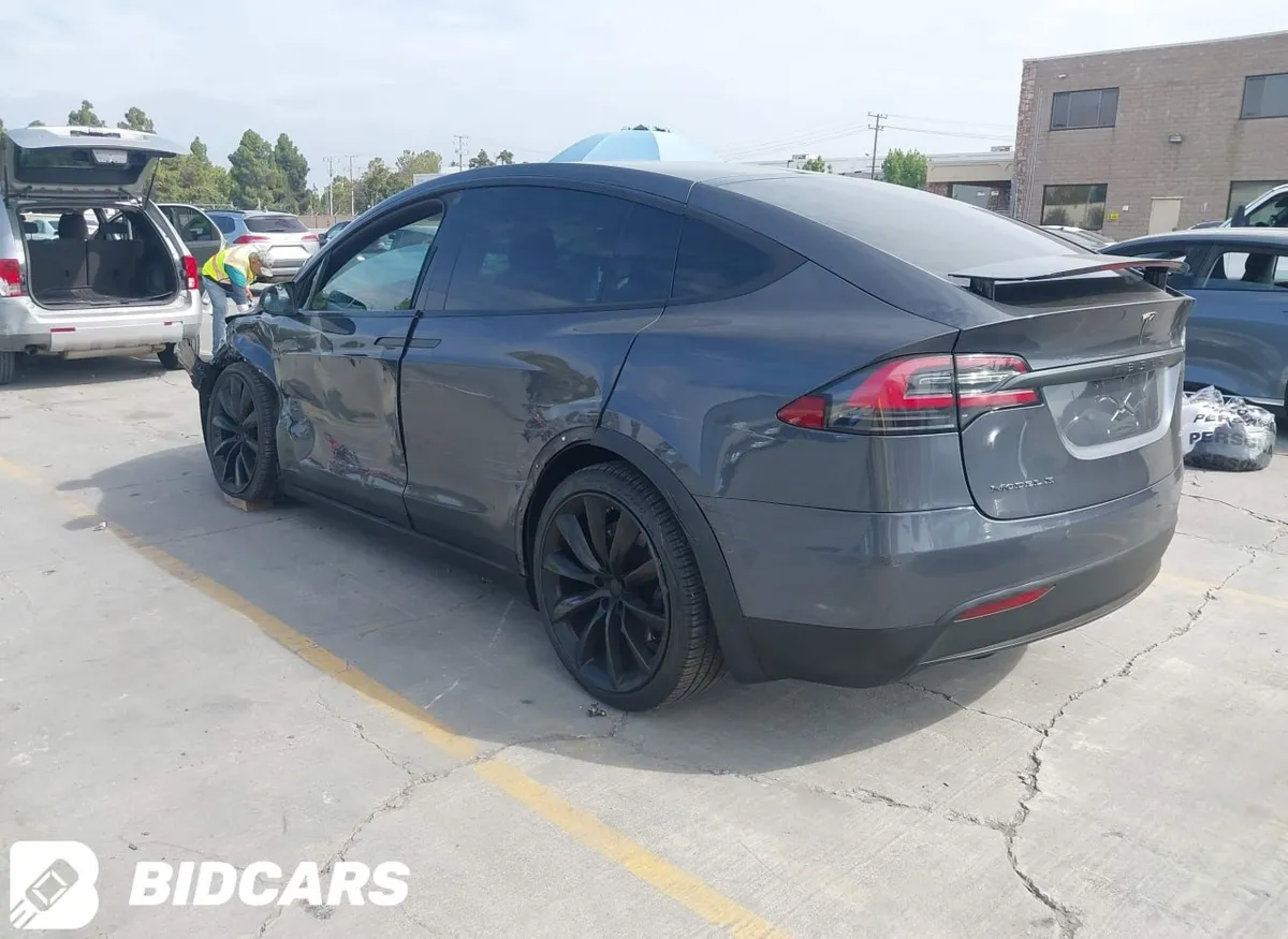 TESLA MODEL X 2016