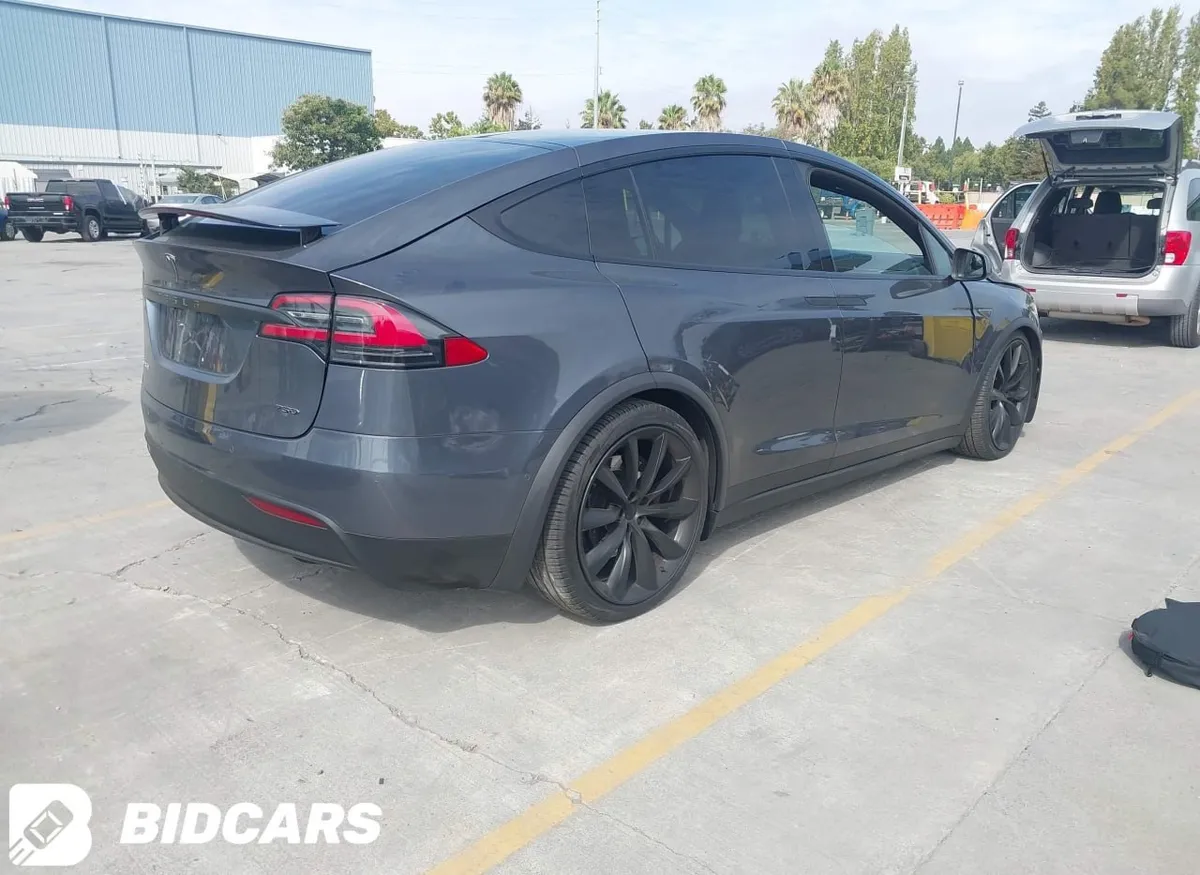 TESLA MODEL X 2016