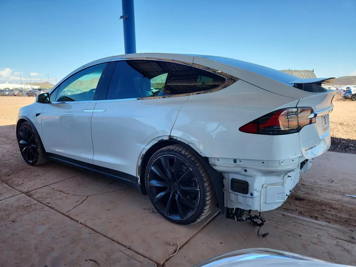 TESLA MODEL X 2018