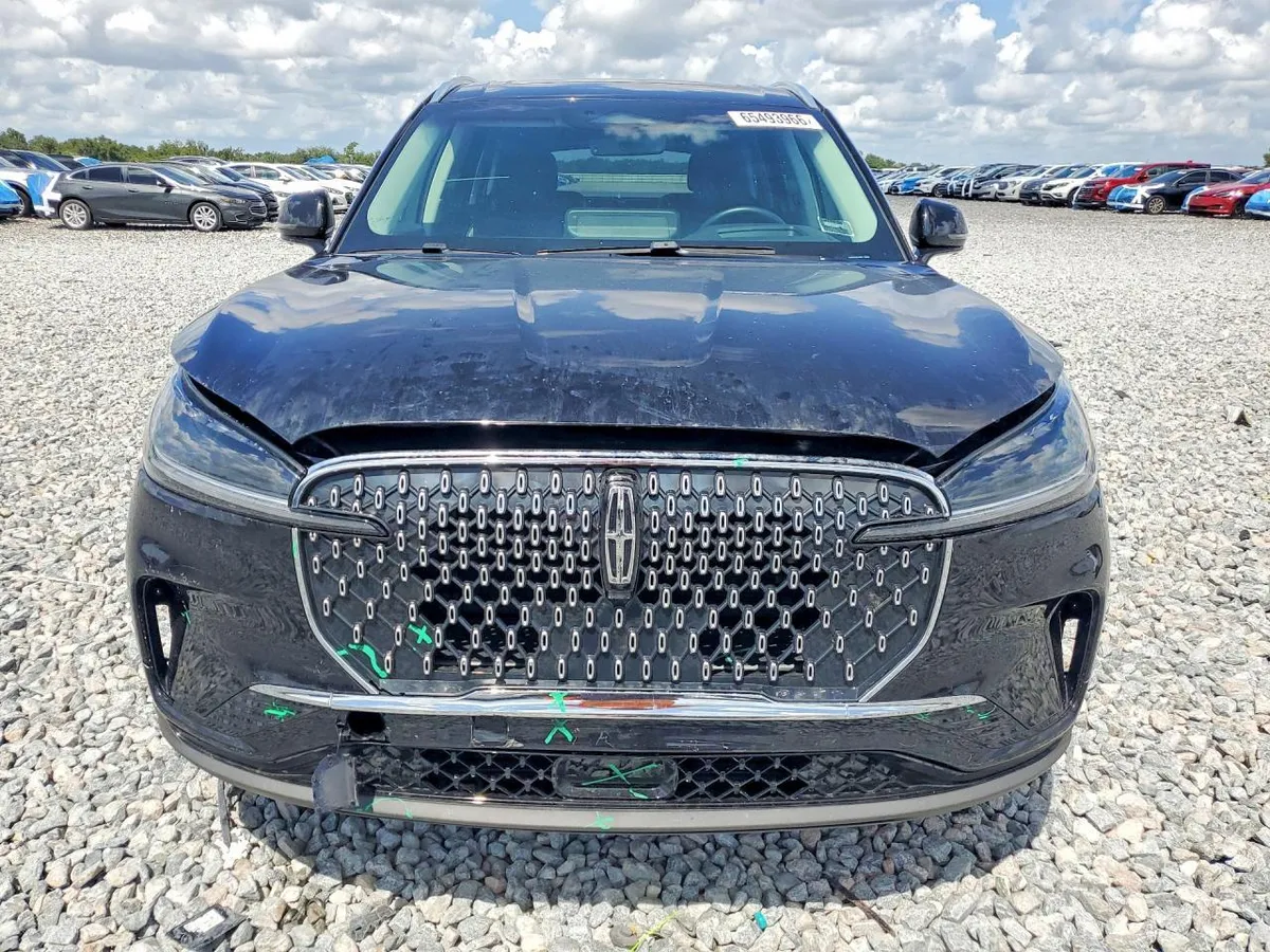 LINCOLN AVIATOR 2025