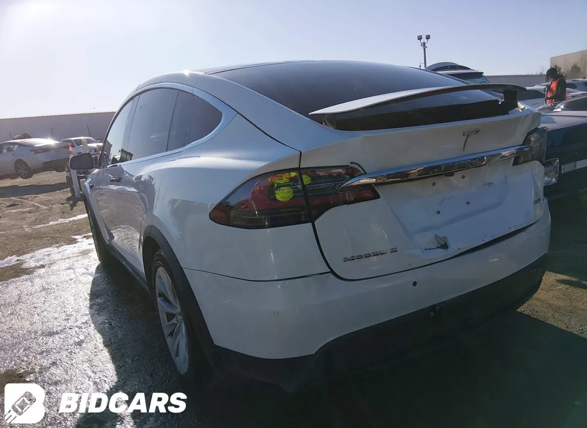 TESLA MODEL X 2017