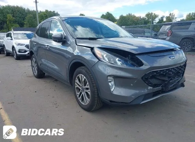 FORD ESCAPE SEL 2022