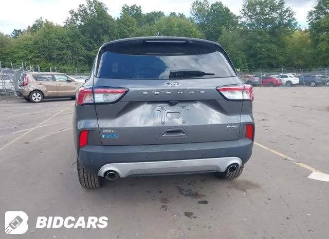 FORD ESCAPE SEL 2022
