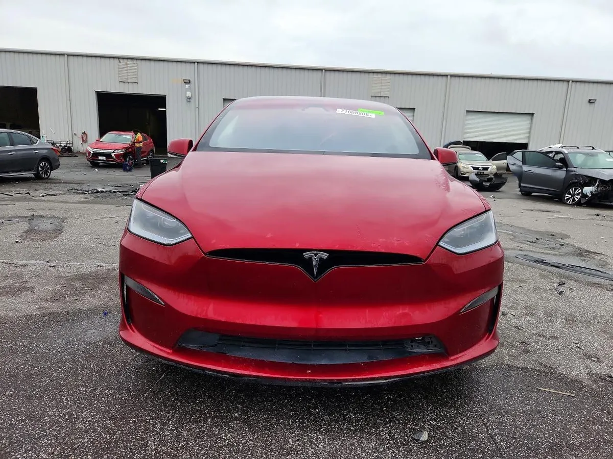 TESLA MODEL X 2023