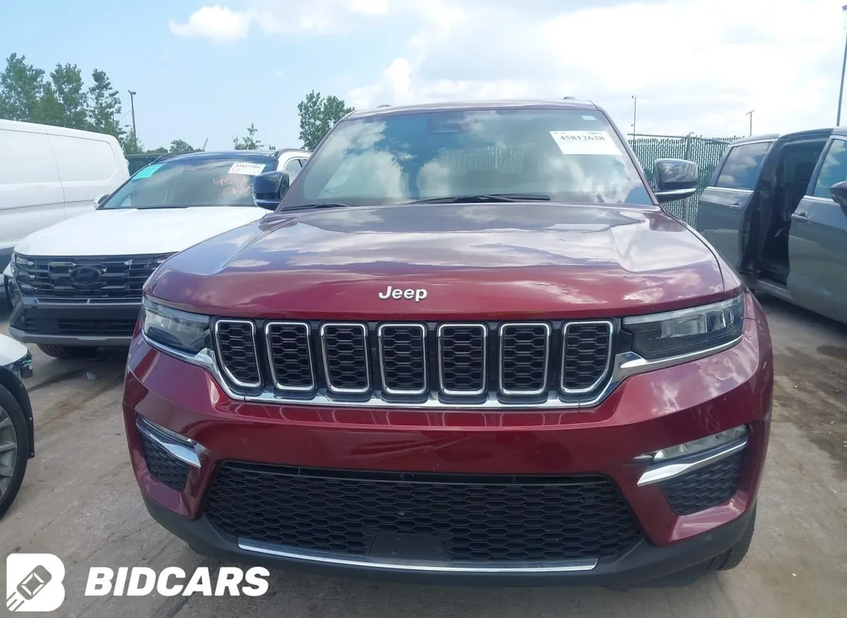 JEEP GRAND CHEROKEE 2025