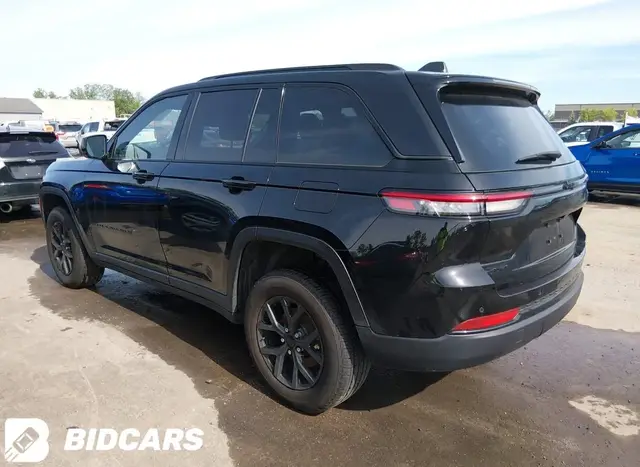 JEEP GRAND CHEROKEE 2024