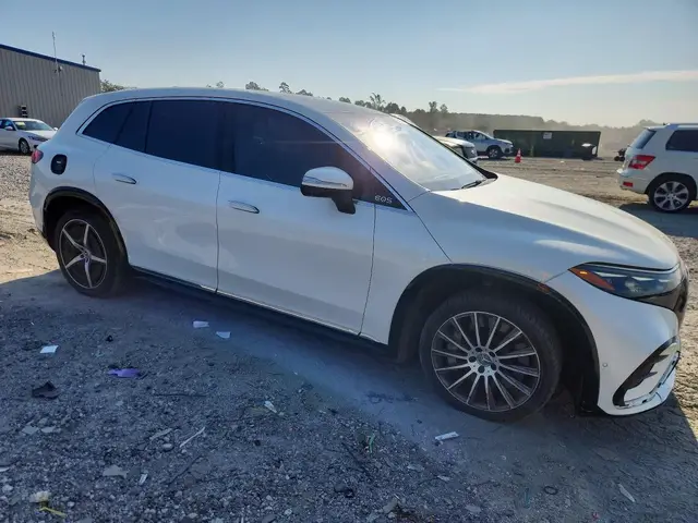 MERCEDES-BENZ EQS 2023