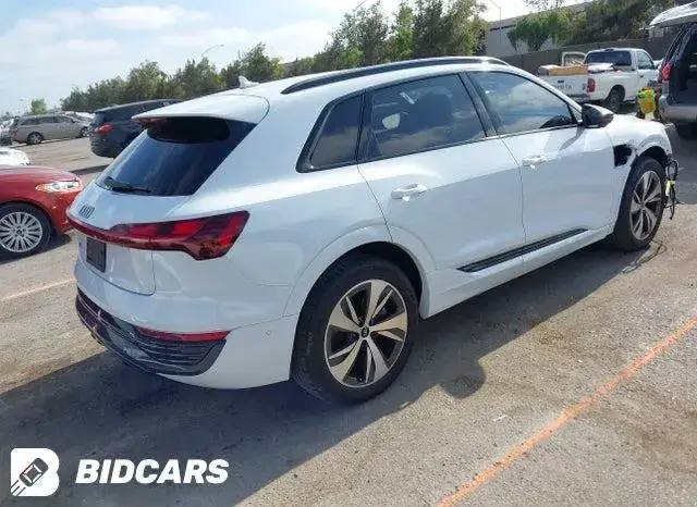 AUDI Q8 E-TRON PREMIUM PLUS QUATTRO 2024